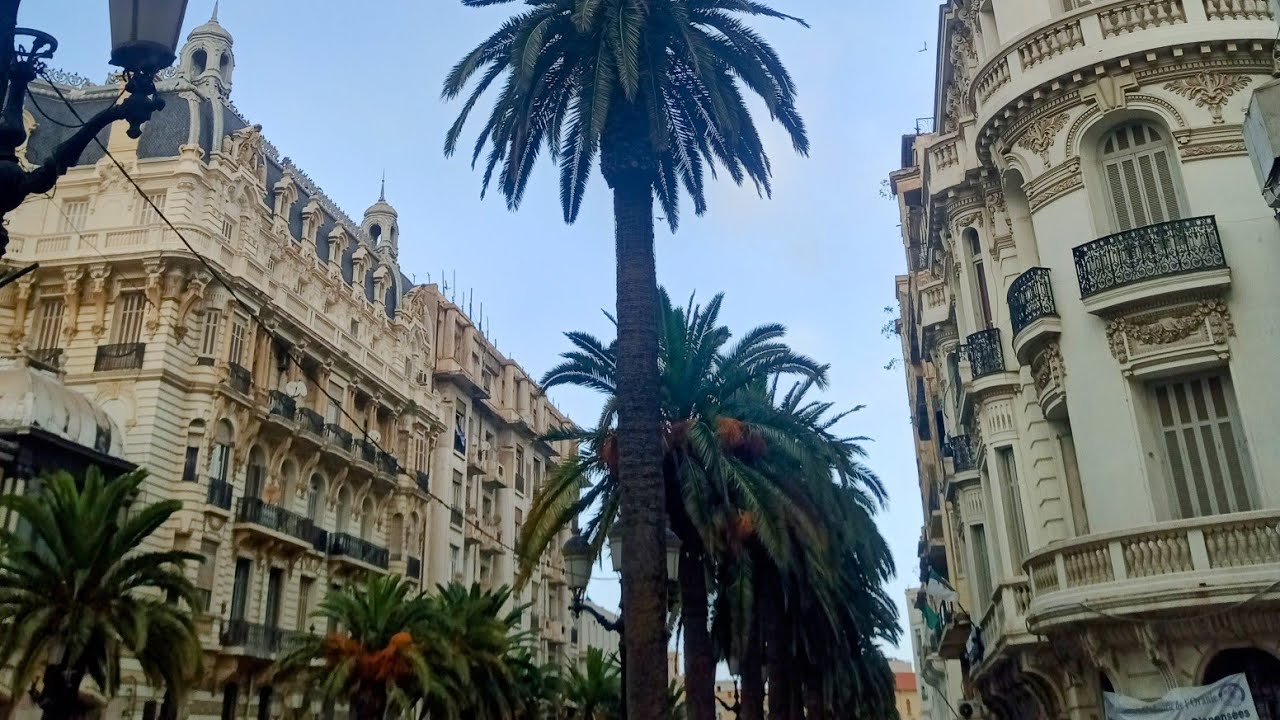 النمطى الاروبي قديما الموجود في ولايه وهران الجزائر