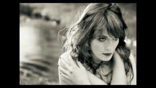 Video thumbnail of "Florence Welch - I Heard It Through The Grapevine -HQ"