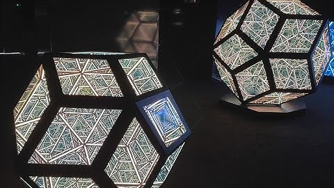 Marble Arch Mound - The Art Installation (an instant video)