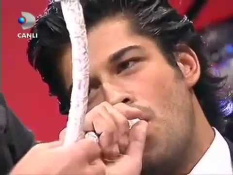 Burak Özçivit @ Beyaz Show \