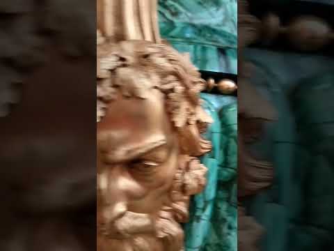 Вазы из малахита