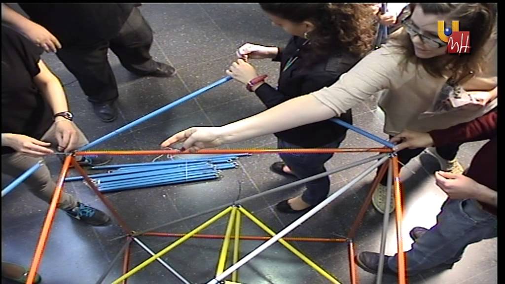 UMH - CONSTRUCCIÓN DE UN OMNIPOLIEDRO