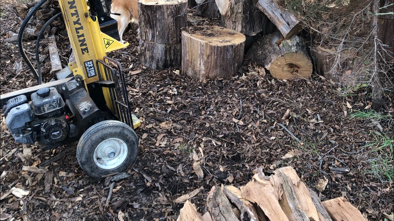Starting up the log splitter - YouTube