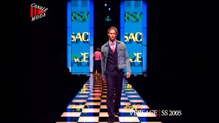 VERSACE Man Spring Summer 2005 Milan 4K - Canale Moda