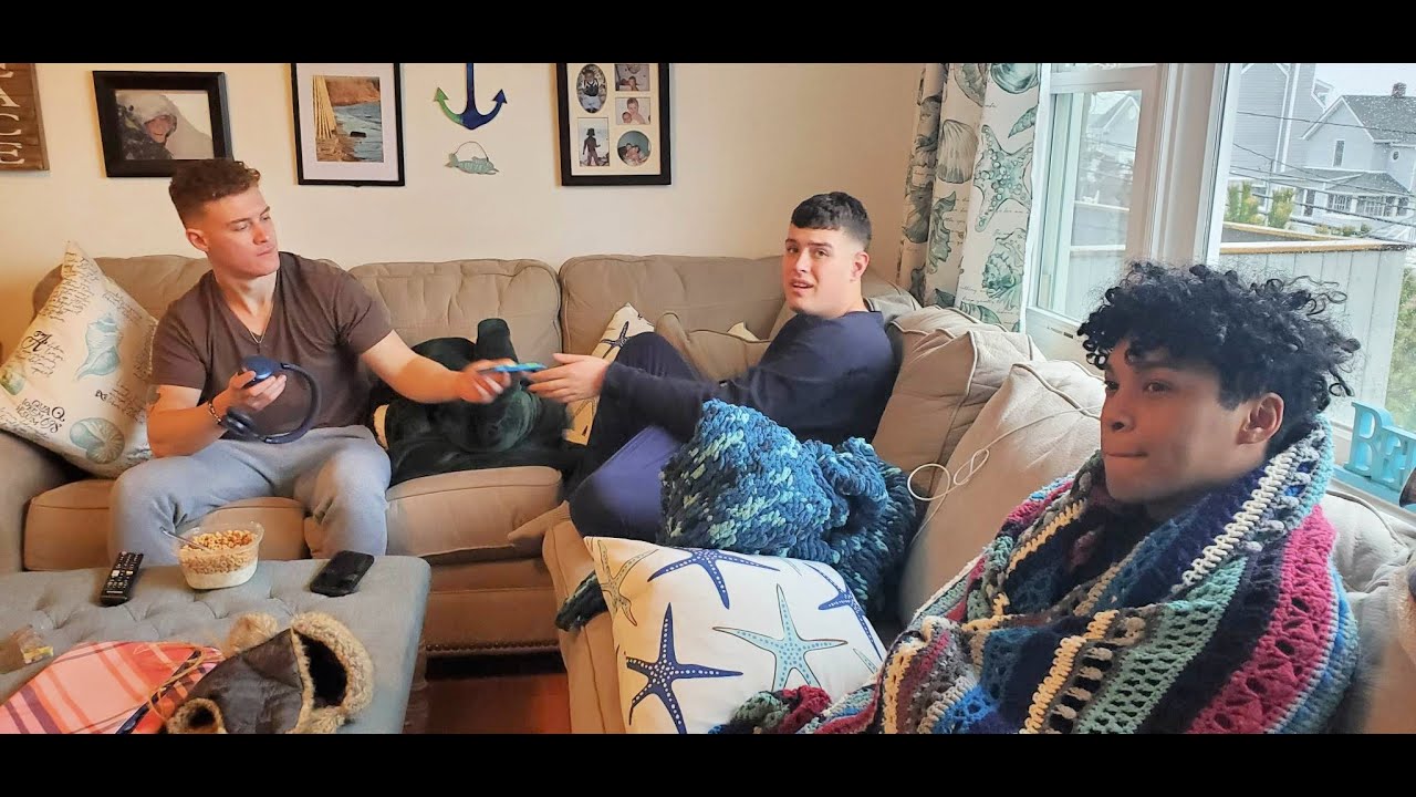 Nicky, Johnny, and Trey Chill Out Day!