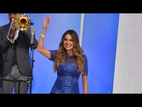 Sofía Vergara Talks Modern Family, Marriage, & More - YouTube