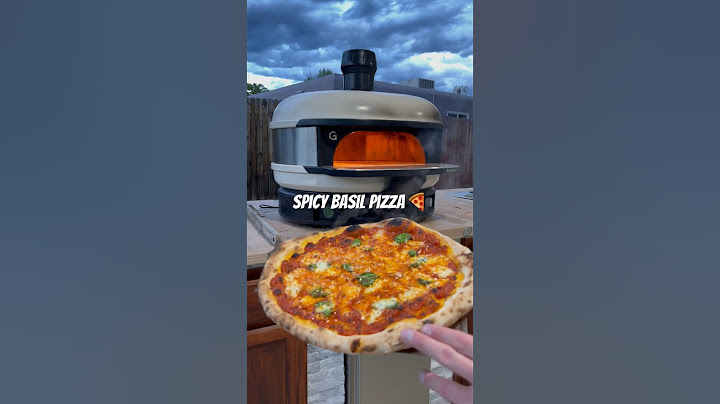 Spicy basil pizza. #pizza #pizzamaking #realpizza #gozneydome