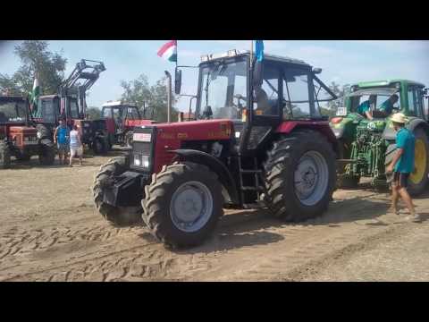 Belarus 820.4 vs