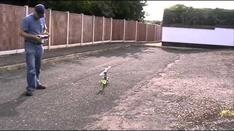 Trex 550E V2 FBL RC Heli with Align 3GX - flybarless setup check and first test hover