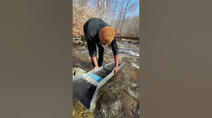 Let’s get this GOLD!! #bedrockminecraft  #bedrock #goldprospecting #goldpanning #goldmining #gold