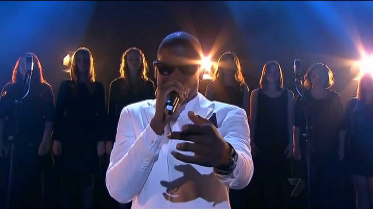 在 YouTube 上观看 Labrinth - Earthquake - The X Factor AU 2012 在 YouTube 上观看 Labrinth - Earthquake - The X Factor AU 2012