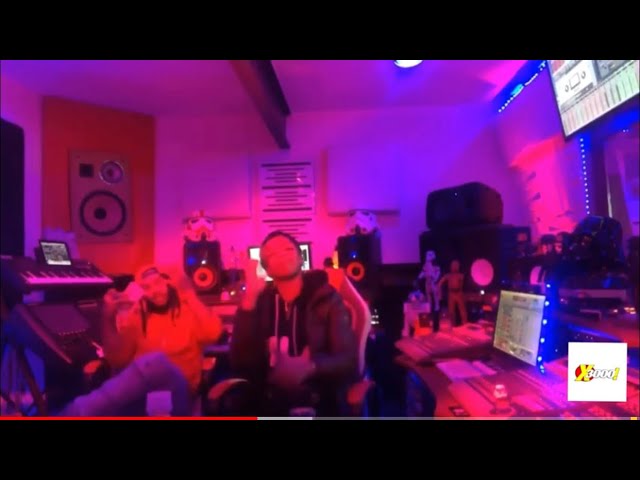 Guarda T SAVAGE IN THE STUDIO WIT THE VIBES! | WESTSIDE su YouTube Guarda T SAVAGE IN THE STUDIO WIT THE VIBES! | WESTSIDE su YouTube
