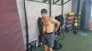 Basic evolutionary movements - Deep squat & Brachiating