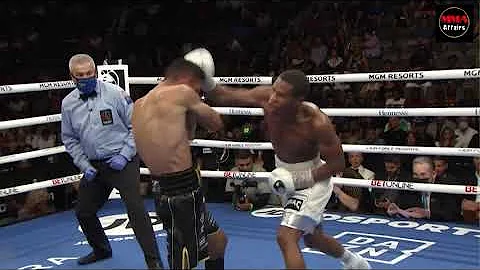 Devin Haney "Chicken Dance" VS Jorge Linares