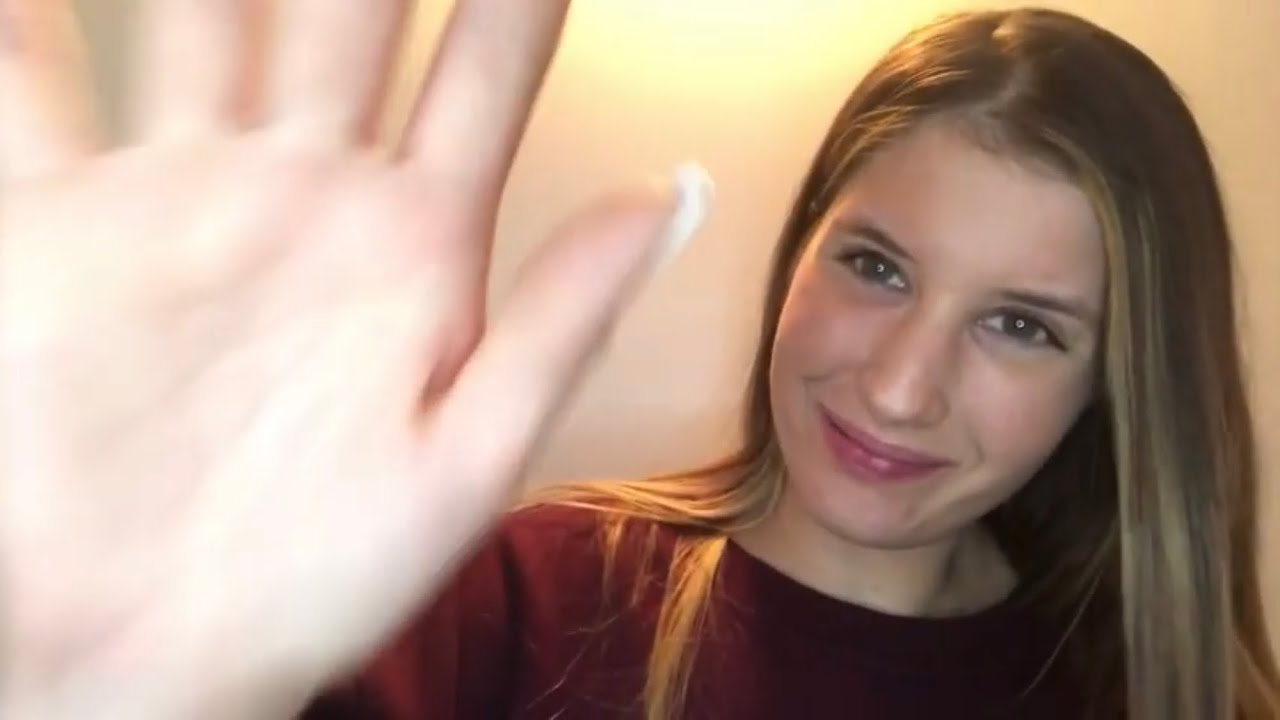 ASMR / Can I Tickle you ?? 🤭