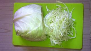 How to cut cabbage into thin strips?