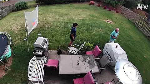 Caught in 4K! 😆 Funniest Security Camera Fails