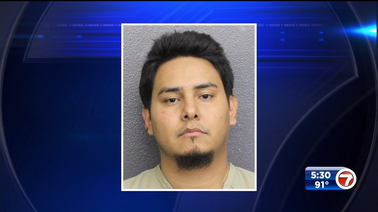 Man arrested for video voyeurism of girl inside Sawgrass Mills mall bathroom photo pic