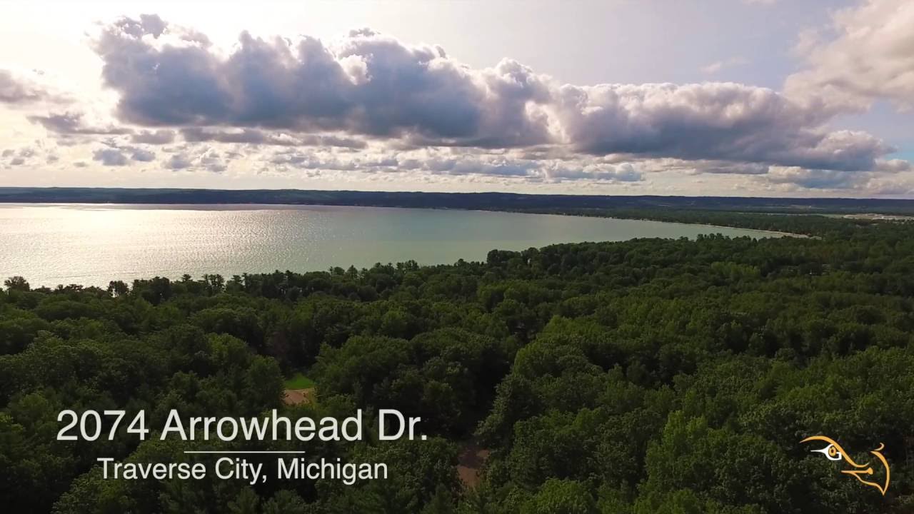 uava 2074 Arrowhead Dr, Traverse City, Michigan