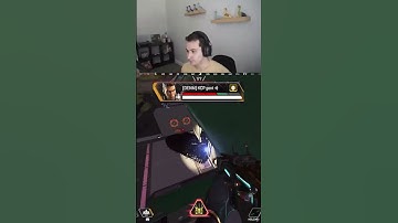 Even pros do this💀 #shorts #apexlegends #apexclips