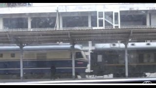 {CNR} DF11 0009 hauling K9063/6 passenger train arriving Shenzhen West Station
