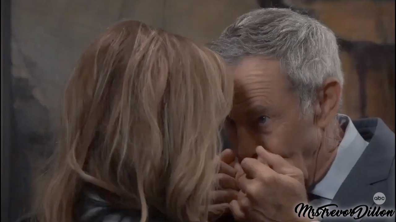 Robert and Holly || In Your Eyes