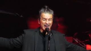 Ricardo Arjona en vivo - Senora de las 4 decadas