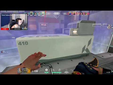 this dudes reactions are priceless