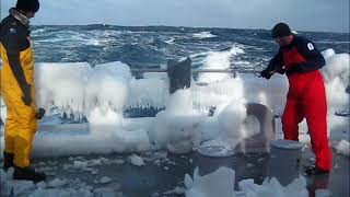 HMNZS Wellington Antartica 02/2011