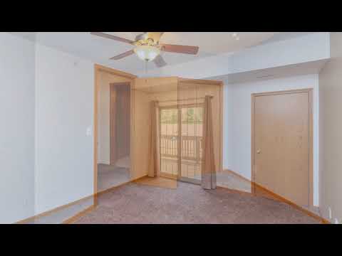 250 Cimarron Dr NE Unit 112, Hiawatha, IA home video tour