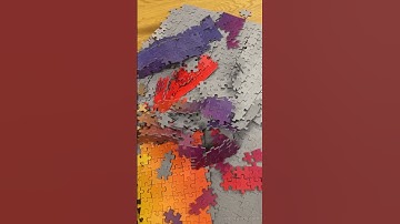 Destroyed jigsaw puzzle|reverse|oddly satisfying|#satisfying #jigsawpuzzle #puzzle #shorts #gradient