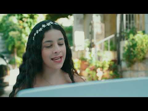 أنجيلا حداد وحشنا وطنا زمان