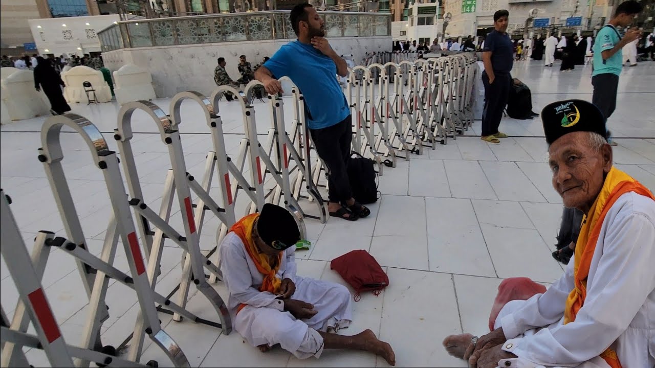 SENDIRIAN & TIDUR DI MASJIDIL HARAM KAKEK INI TDK MAU PULANG KE HOTELNYA⁉️INGIN PUAS IBADAH DIMASJID