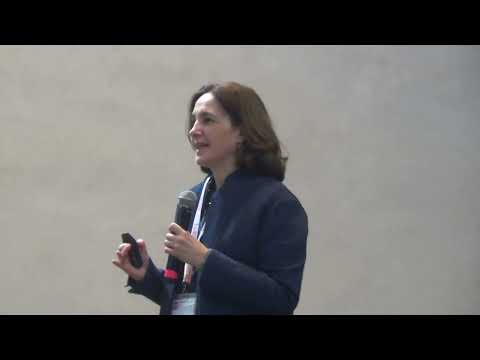 Lisa Vozza -