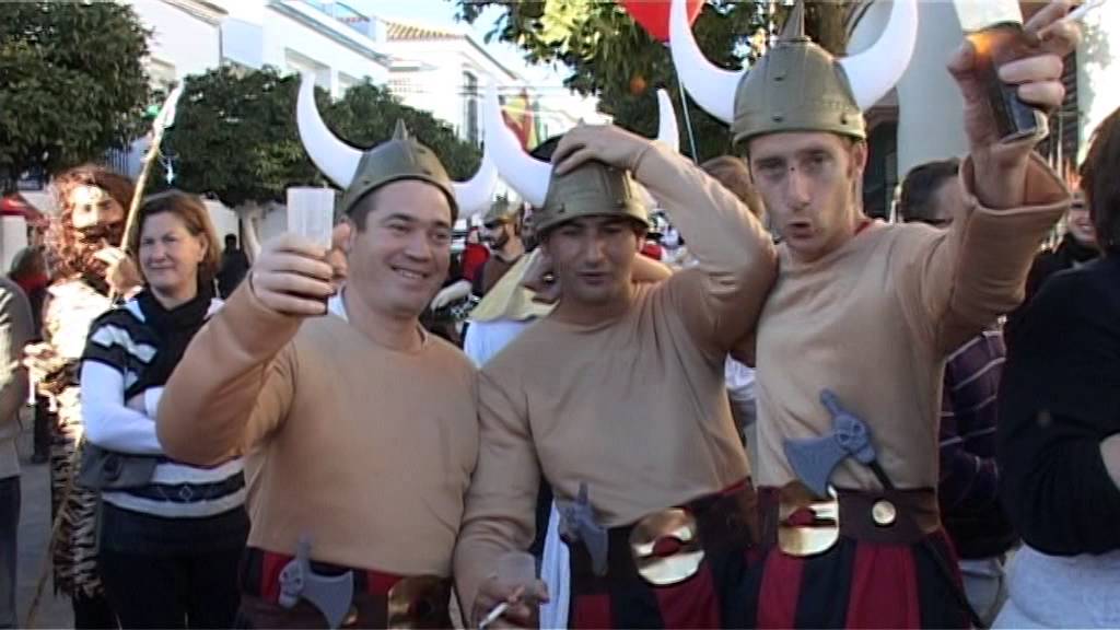 Pasacalles del Carnaval de Burguillos 2015