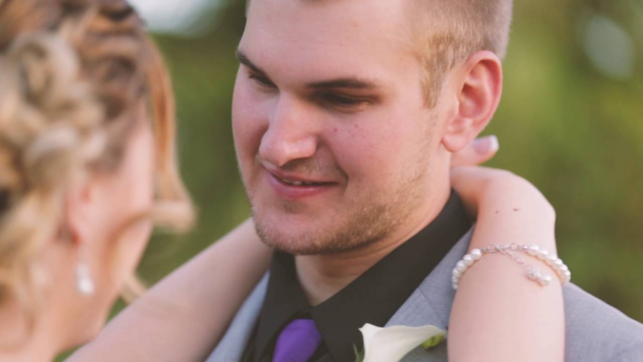 Las Vegas Wedding Video: Lauren and Ryan