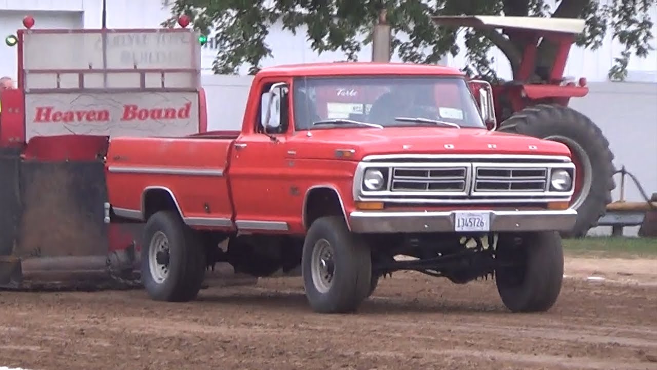 Central Illinois Truck Pullers 2016 Clinton County Fair Carlyle, IL
