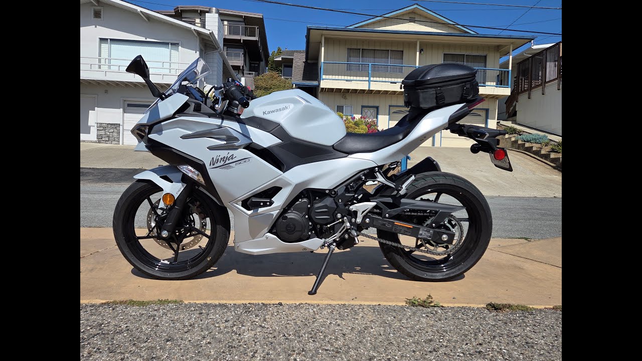 Installing the Nelson Rigg Commuter Sport Tail Bag CL-1060-S2