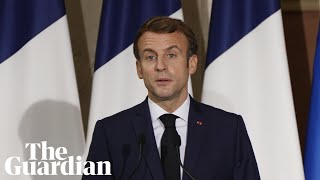 Macron attacks Johnson for trying to negotiate migration crisis via tweets