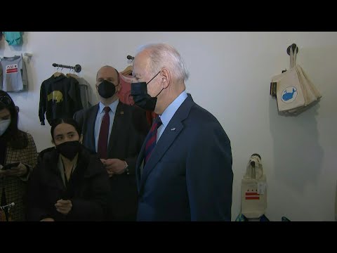Biden threatens Putin