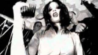 Garbage - Betcha (Doll Damnation Version)