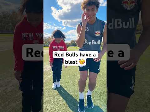 Jazzy challenges @redbullnewyork to some fun games 👏