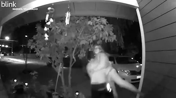 Attempted kidnapping in Oregon caught on doorbell camera shows woman get carried away