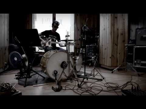 Tumba Swing — TUMBA SWING one man band "DE FACHADA"
