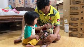 Awwww So Sweet Baby Girl Is In Love Playing With Minea And Monee