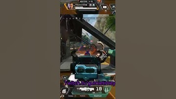 Why do SOME wraith Mains always do this... #shorts #apexlegends