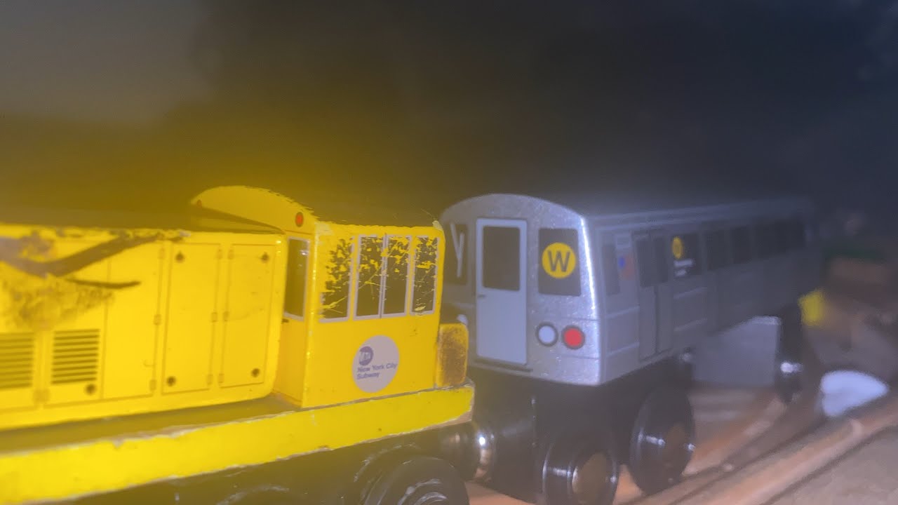 R46 W delivery going on the R line - YouTube