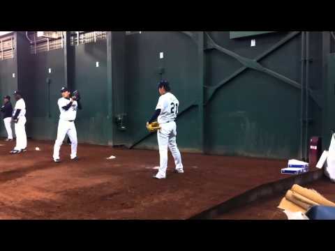 120301 オリックス高知キャンプ 西勇輝 ブルペン投球練習