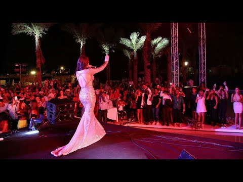 هيفاء وهبي تغني سنرى بحفل في لبنان