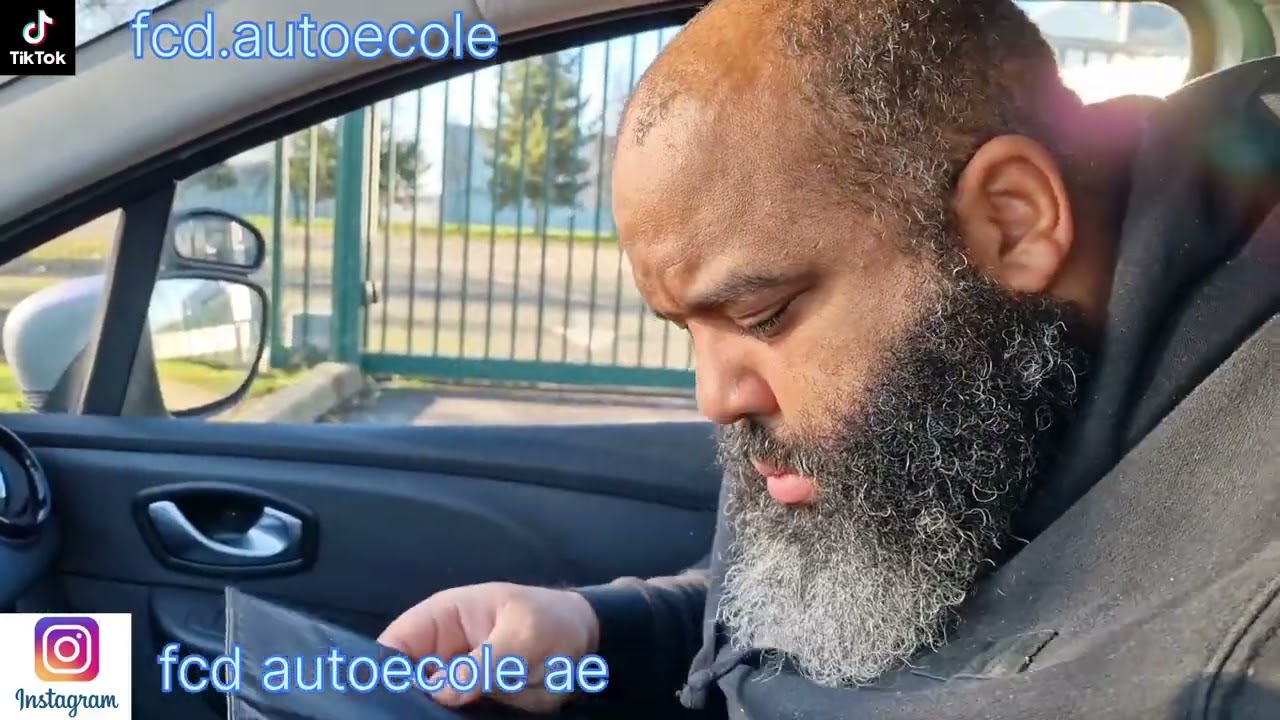 Vérification intérieures renault clio 4 (2023)